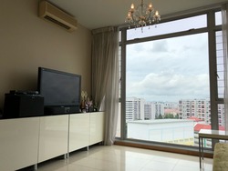 The Lakeshore (D22), Condominium #182600222